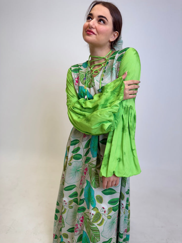 Green & Leaves - Full Shoulder
