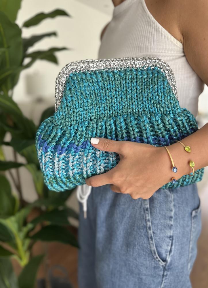 SIS CLUTCH- Aqua