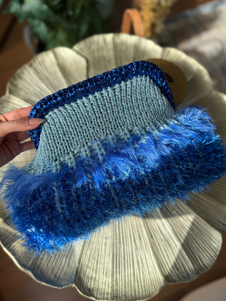 TUY CLUTCH-Feeling Blue