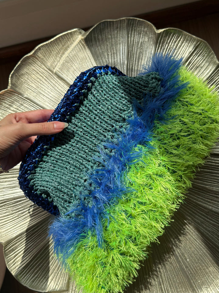 TUY CLUTCH- Berry Blue