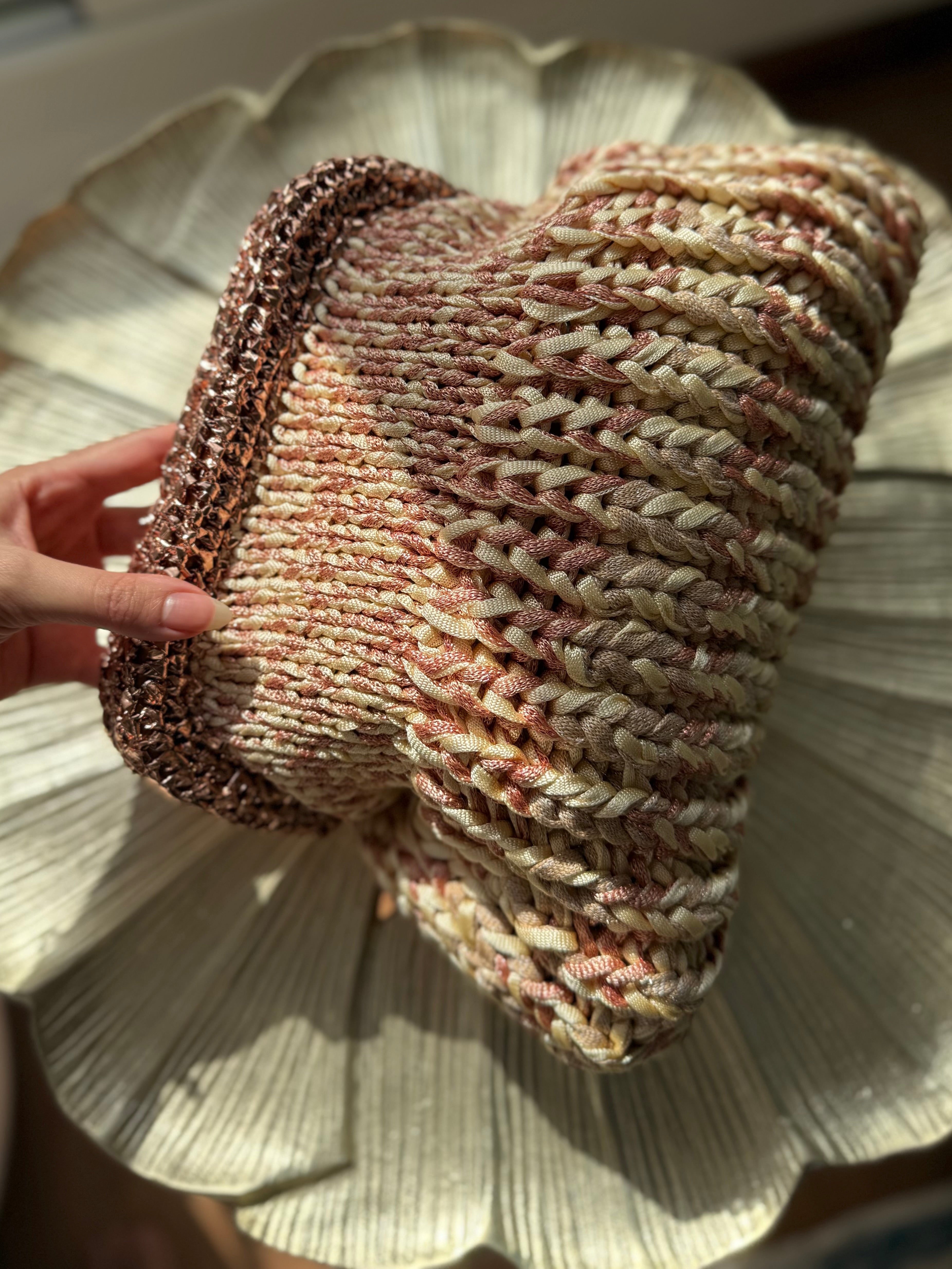 SIS CLUTCH- Golden Charm