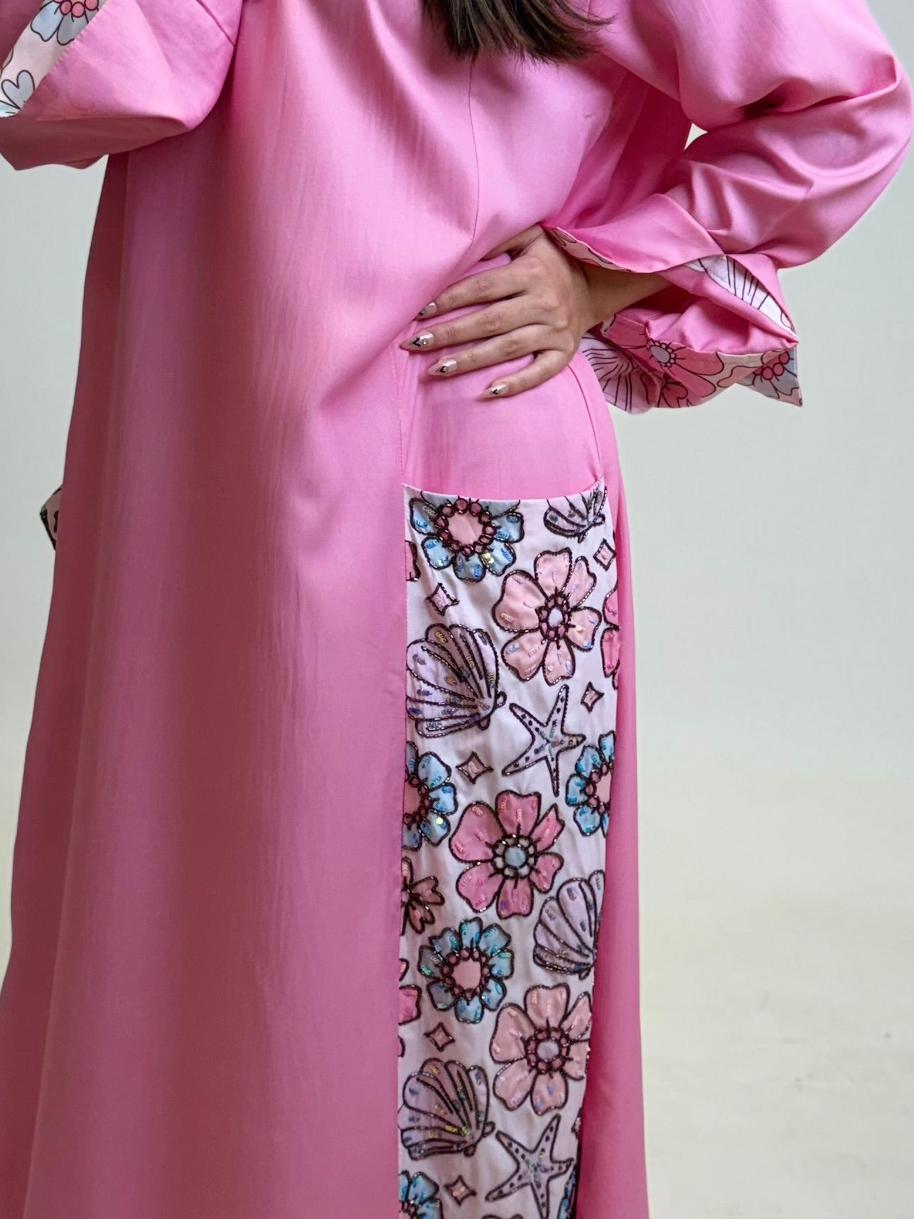 Pink Shells Thobe