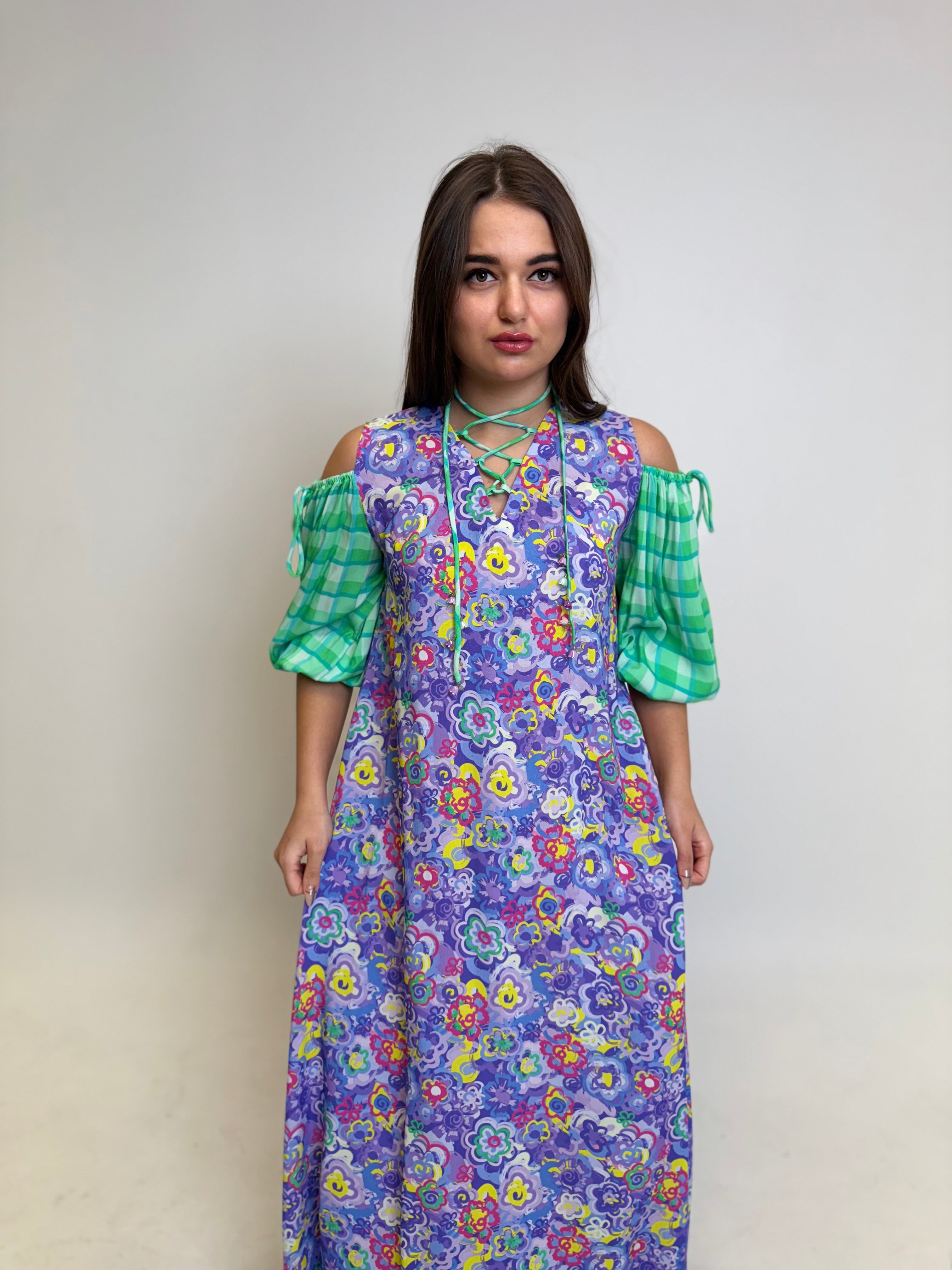 Pistachio Bloom - Off Shoulder
