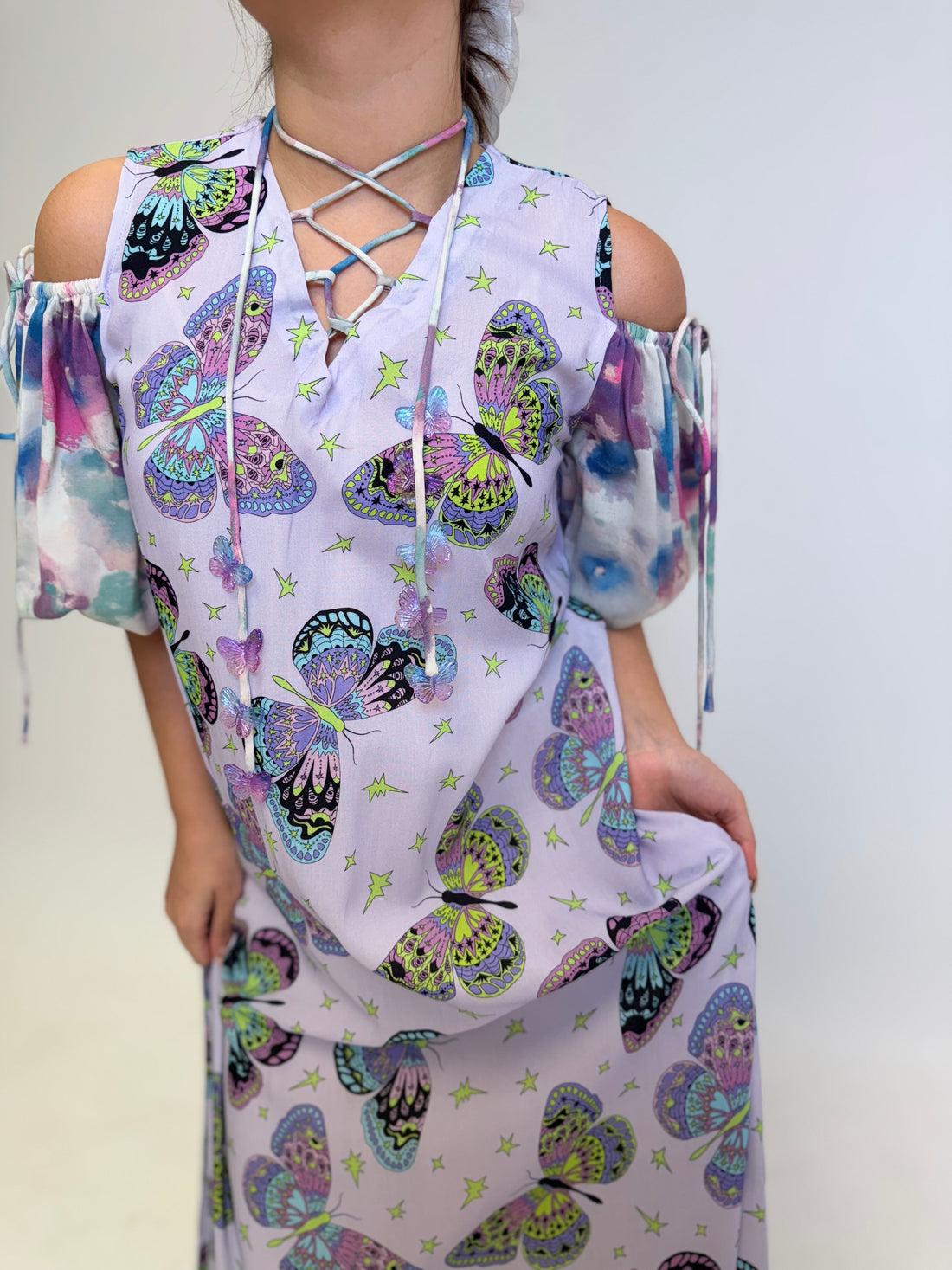 Aesthetic Butterfly - Off Shoulder