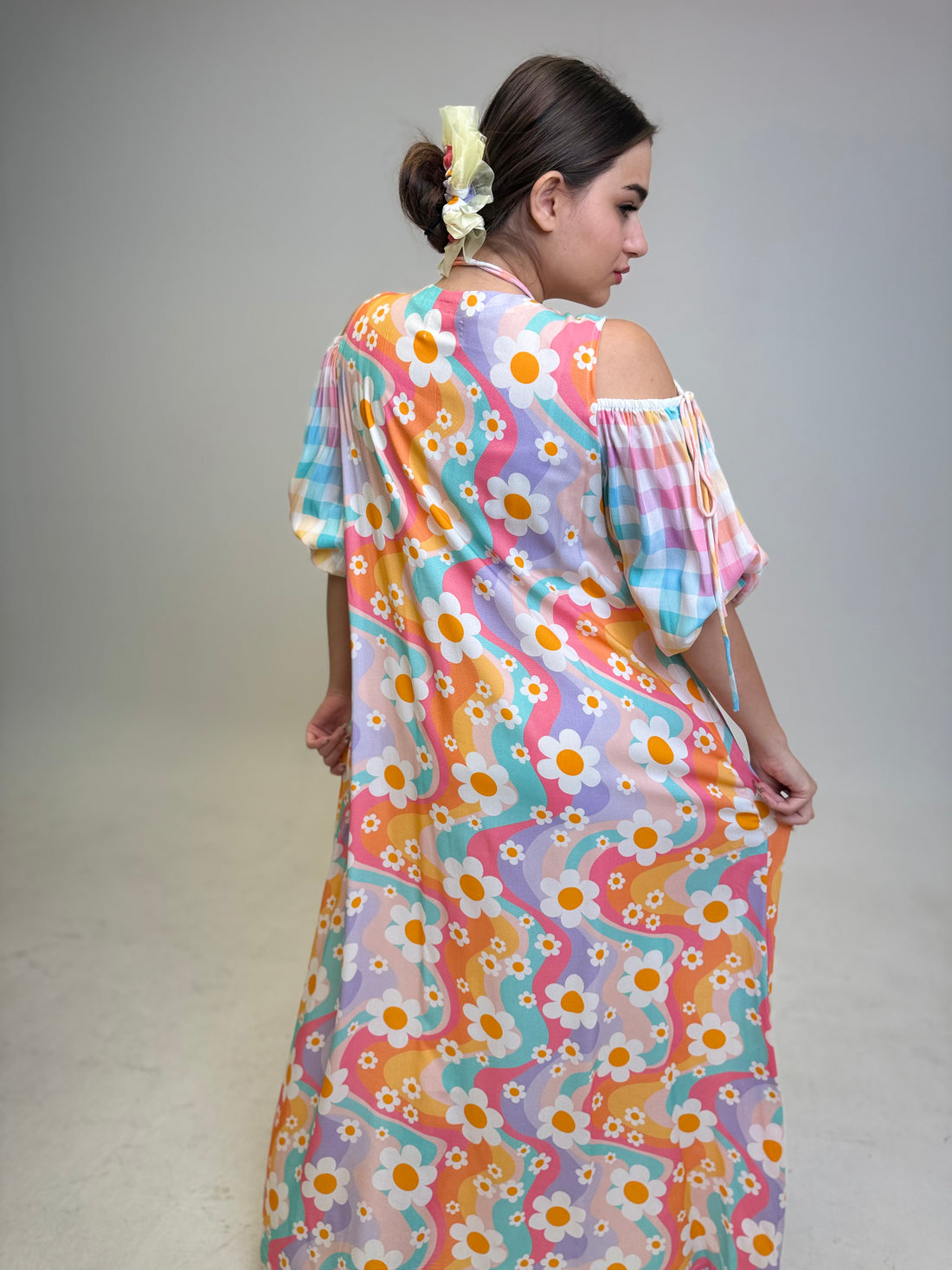 Wavy Daisy - Off Shoulder