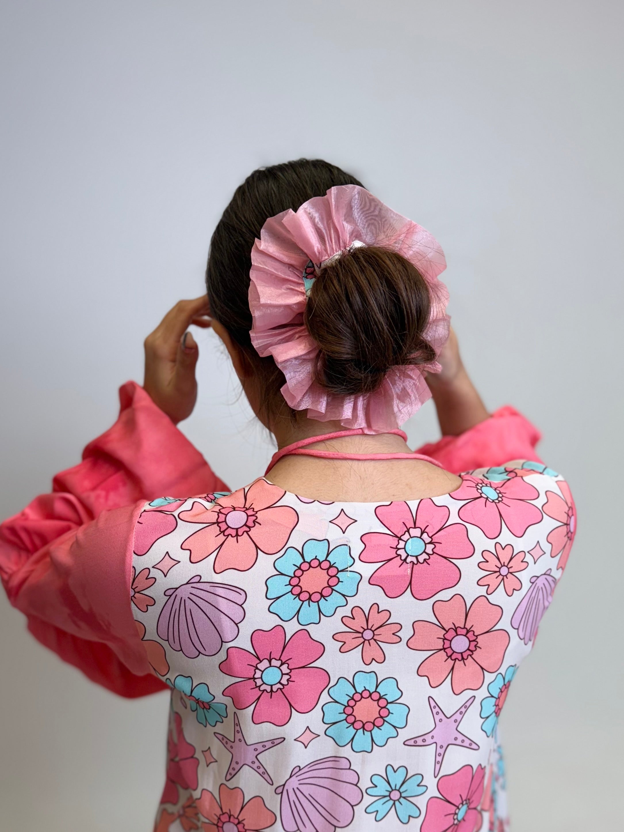 Pink Shells - Full Shoulder