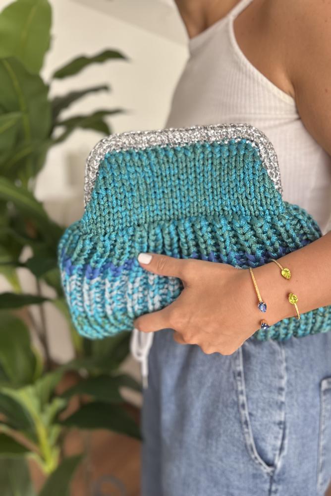 SIS CLUTCH- Aqua