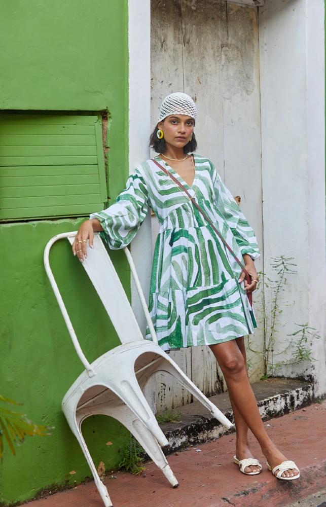 KINDA FUN DRESS IN ABSTRACT GREEN PRINT